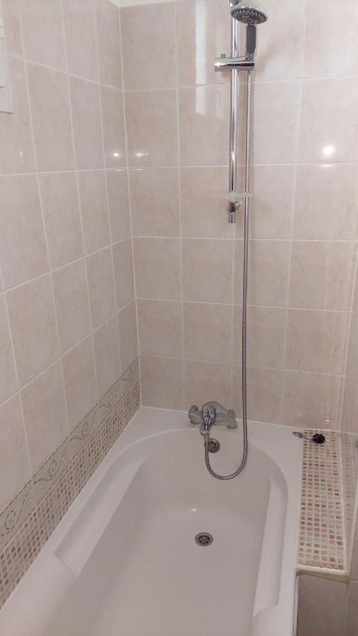 Bel Appartement Au Calme 圣热讷维耶沃－德布瓦 外观 照片